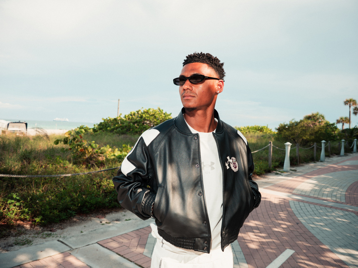 Under Armour x 424 – Ollie Watkins 